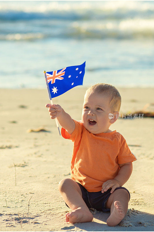 快乐的孩子与澳大利亚国旗