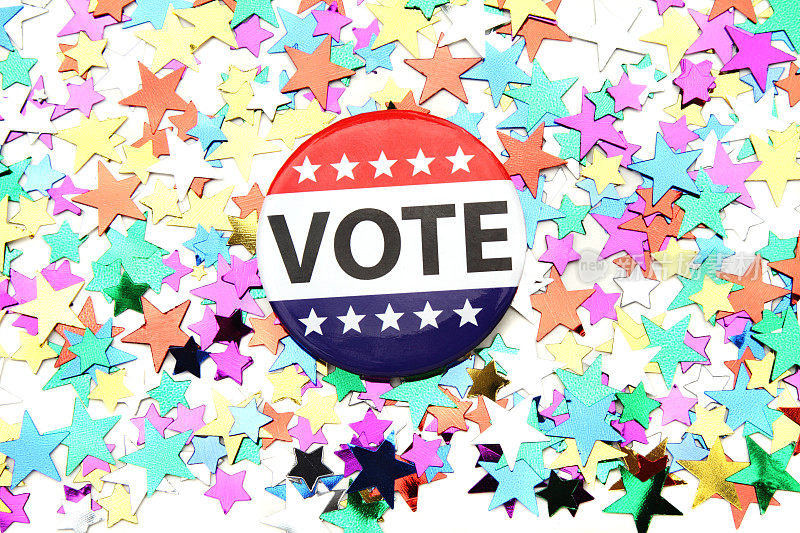 投票活动按钮的背景星形五彩纸屑