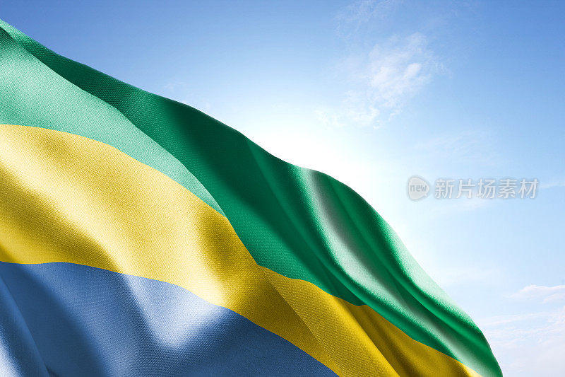 加蓬的旗帜在风中飘扬