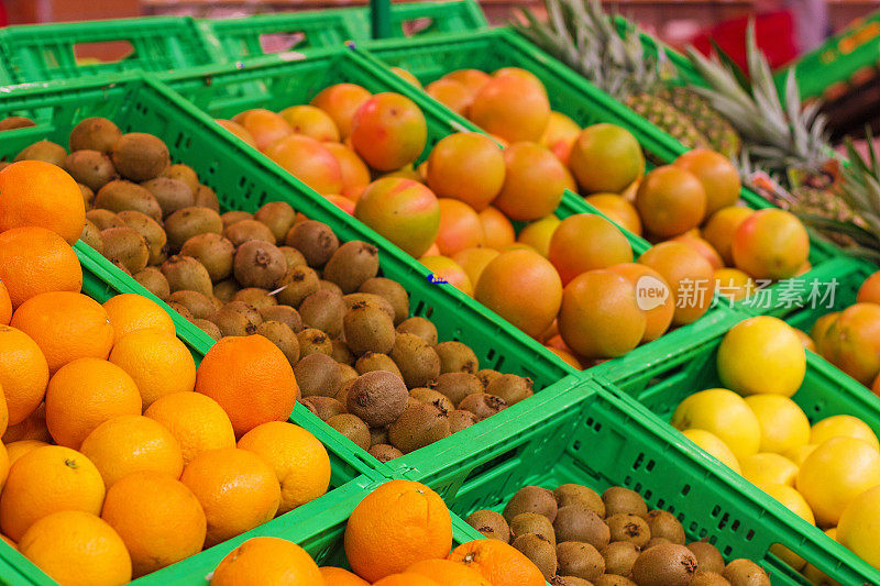 杂货店里的水果