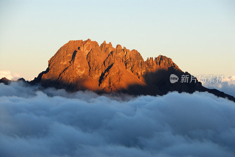 来自乞力马扎罗山的马文齐