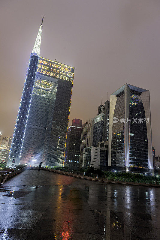 夜景，美丽的建筑和广州，中国，中国南方