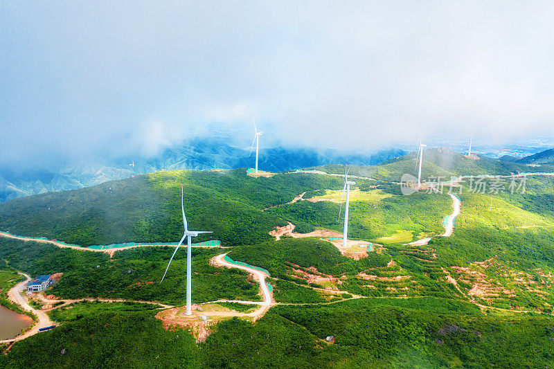 风力发电大面积分布在山区