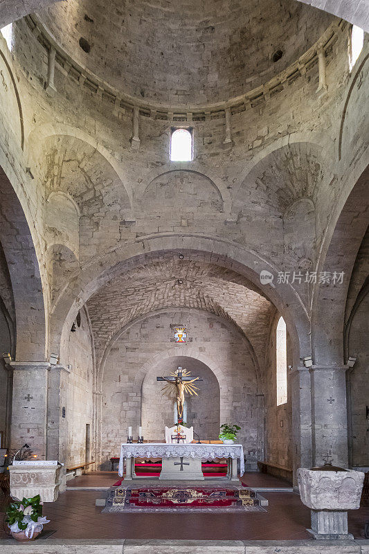 圣阿西亚诺教堂