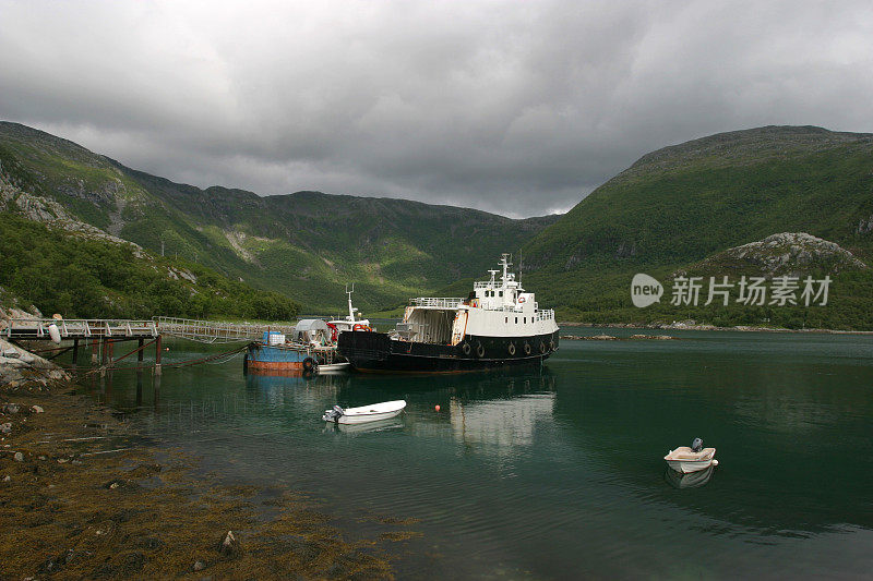 挪威峡湾港口