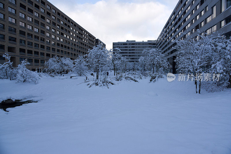 苏黎世现代住宅楼