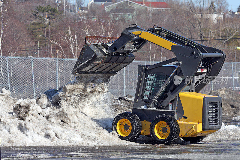 停车场除雪