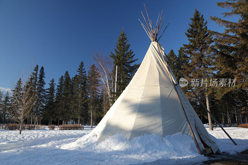 冬天用的美国乡村圆锥形帐篷