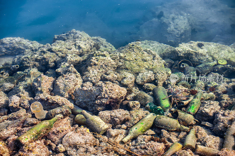 深海污染……海底废物