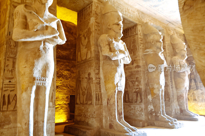 埃及拉美西斯二世阿布辛贝神庙