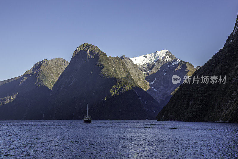 米尔福德声音景观全景，南岛，新西兰