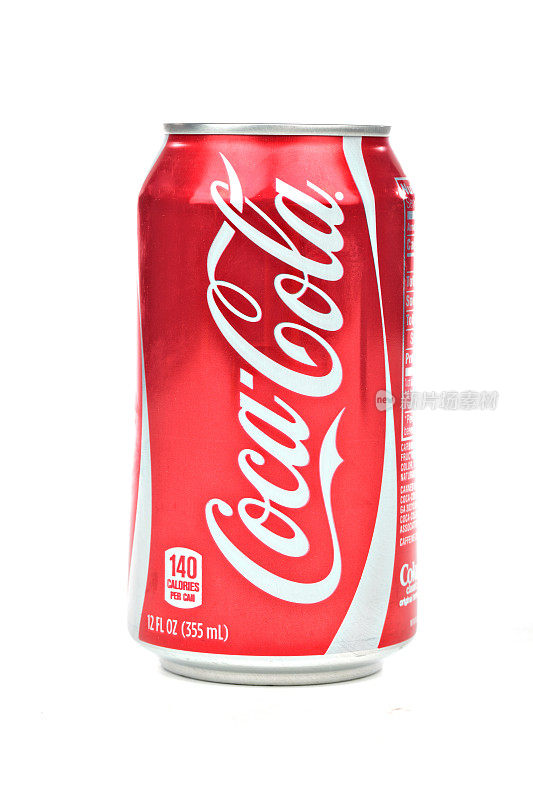 孤立的可口可乐罐在白色的背景