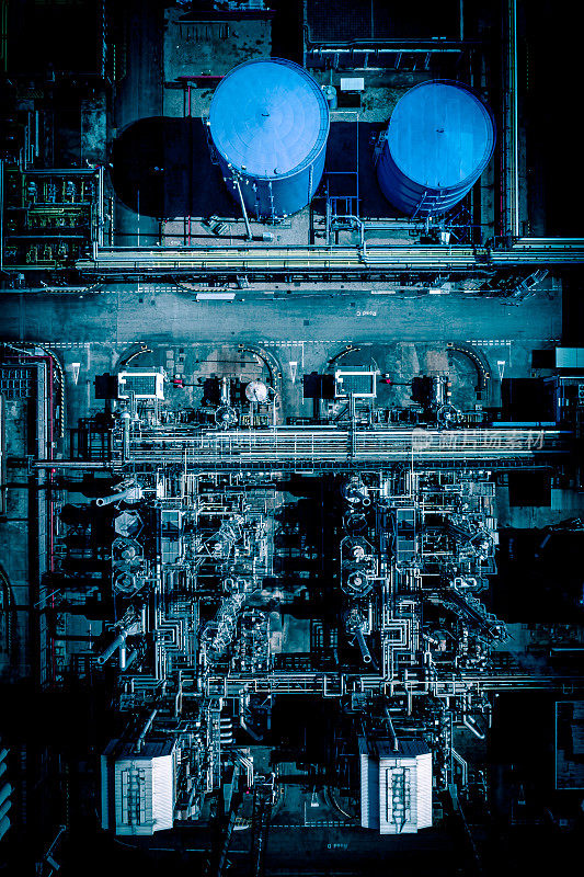 化学工厂的无人机视图
