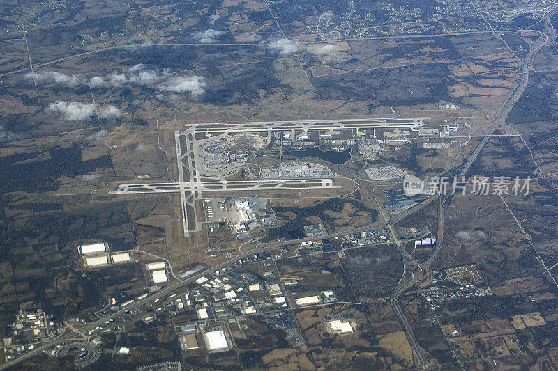 密苏里州堪萨斯城国际机场鸟瞰图