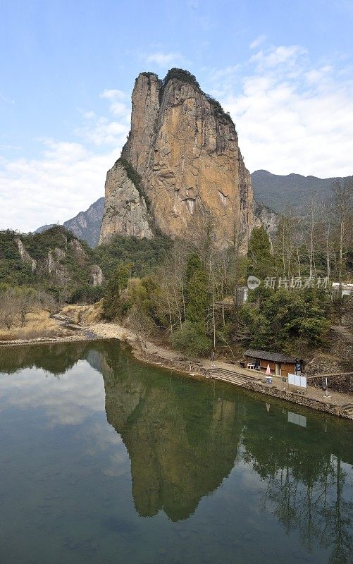 雁荡山，中国浙江省——孤峰