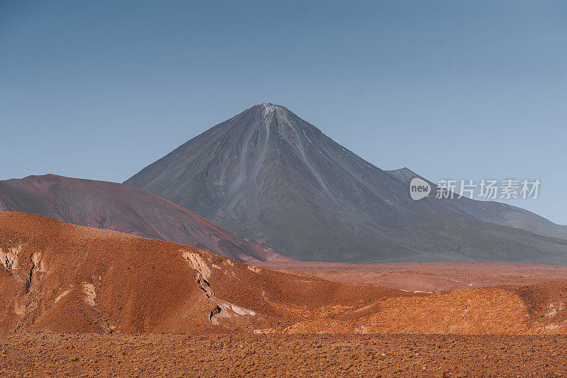 阿塔卡马沙漠中的火山