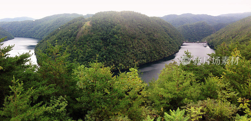 望山全景