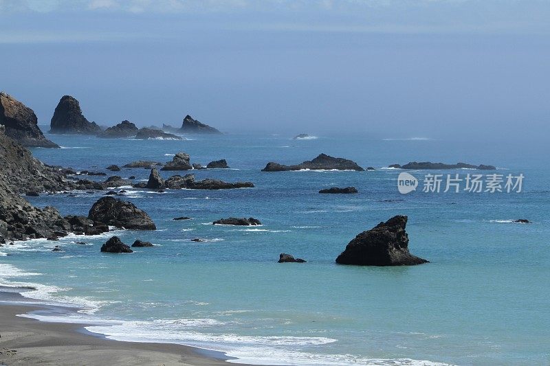 太平洋沿岸的纳瓦罗河