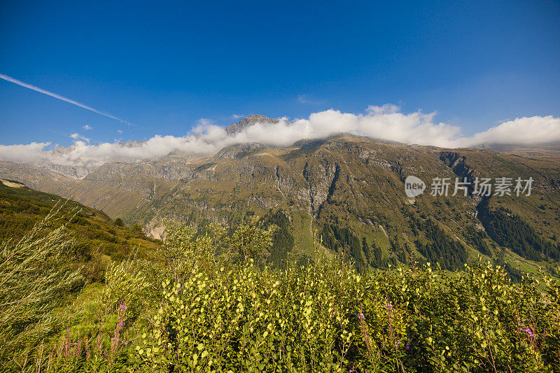 山脉景观，圣贝纳迪诺，瑞士