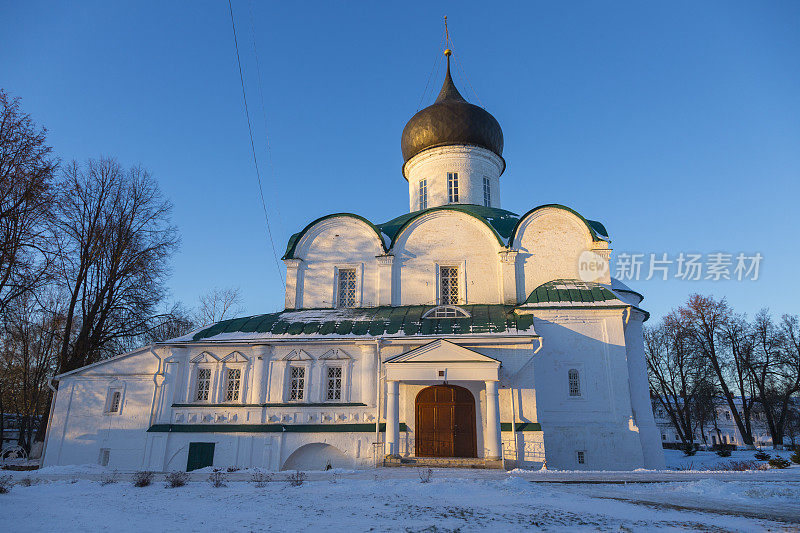 俄罗斯金戒指亚历山大罗夫斯卡娅斯洛博达的特罗伊茨基大教堂