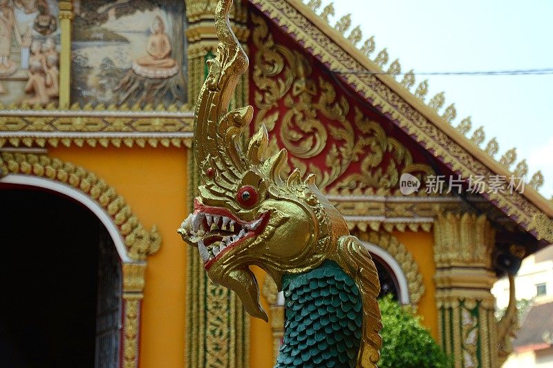 那迦守卫在老挝万象的寺寺