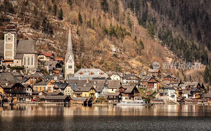 哈尔斯塔特村和哈尔斯塔特湖在奥地利