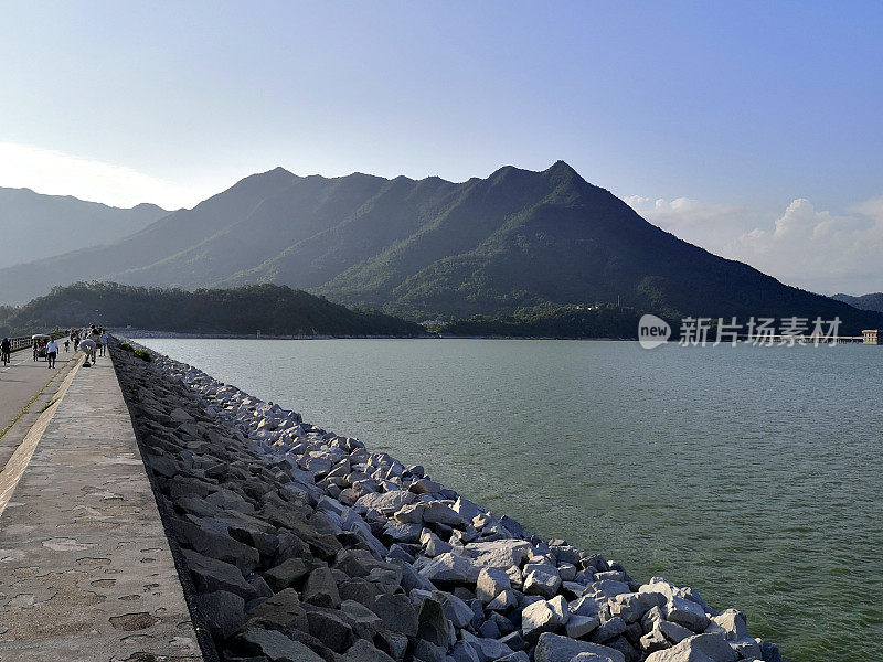 香港新界船湾淡水湖主坝