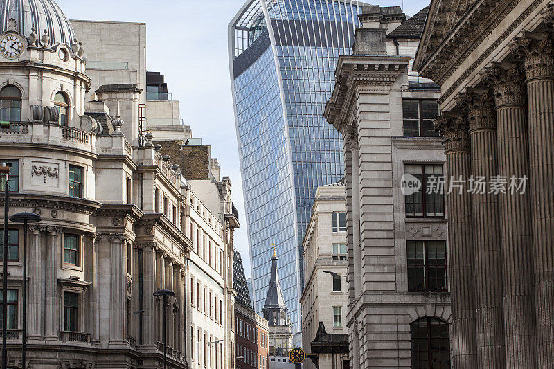 伦敦市中心的对比-新旧建筑