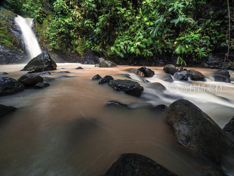 哥斯达黎加的Uvita瀑布