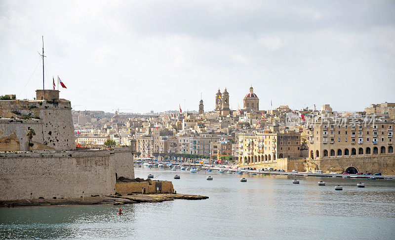 古瓦莱塔港全景，马耳他岛，地中海。