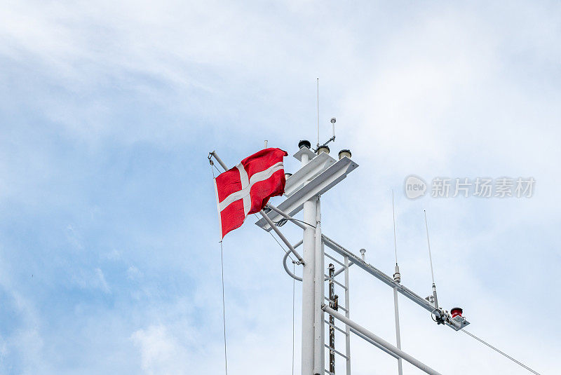 北海渡船上的丹麦国旗