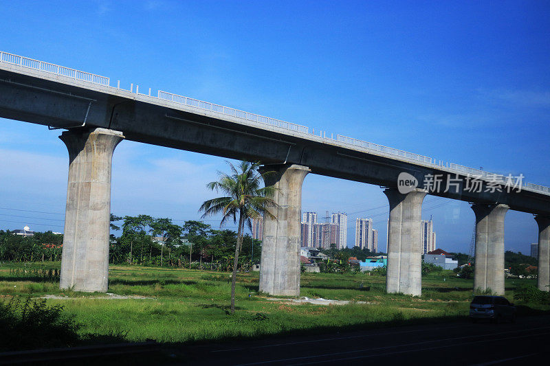 印尼雅加达的单轨铁路建设