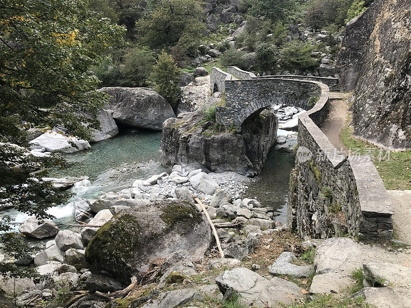 瑞士-提契诺州-巴勒马吉亚-风景