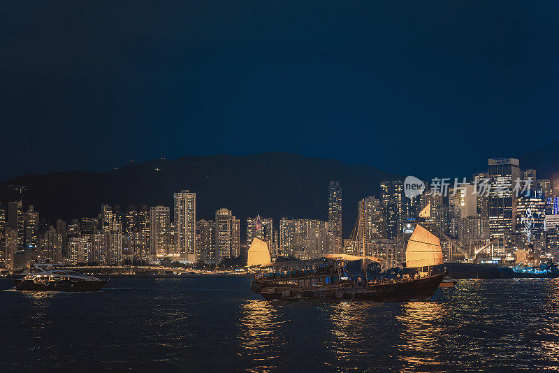 香港的城市景观和夜间的天际线