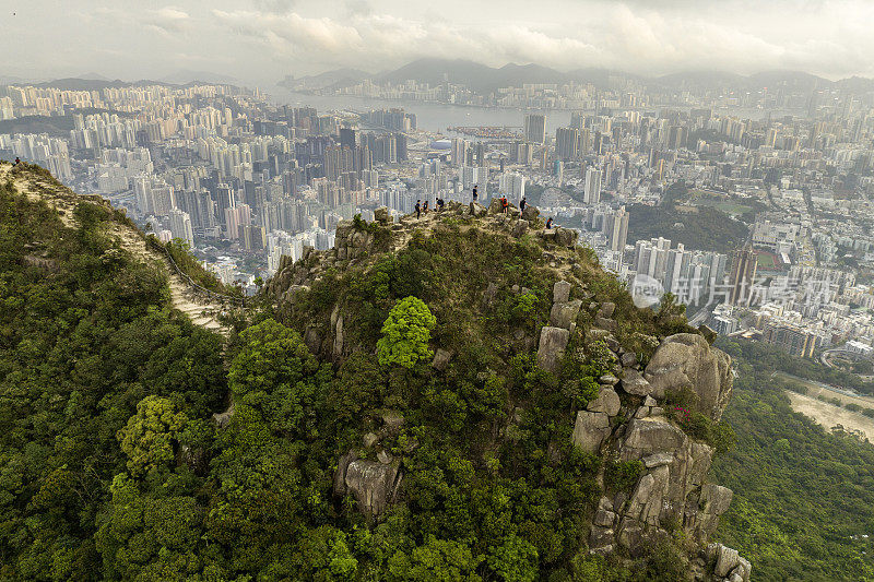 俯瞰九龙的狮子山