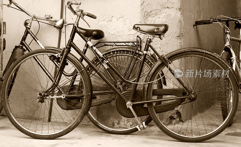 旧的自行车