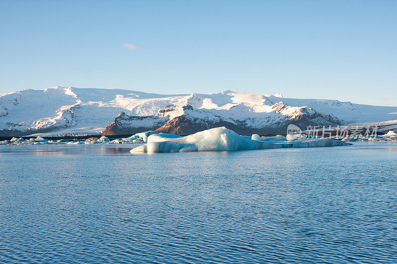 冬天的Jokulsarlon冰湖