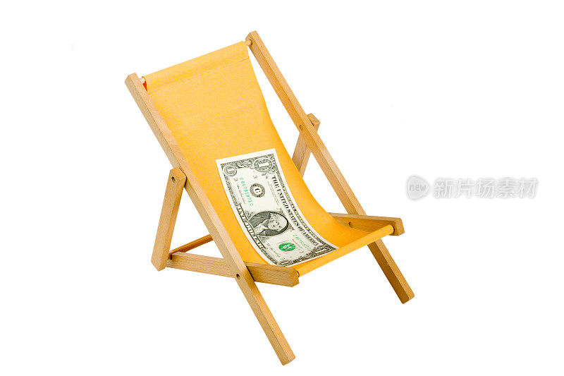 沙滩椅上的钱