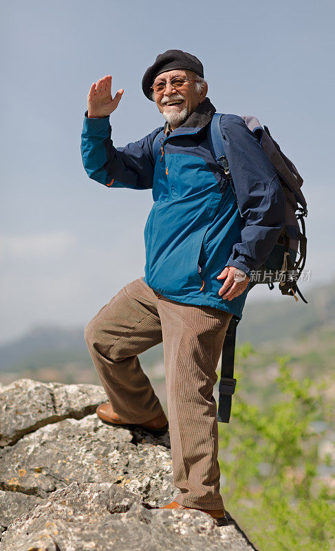 旧的登山者