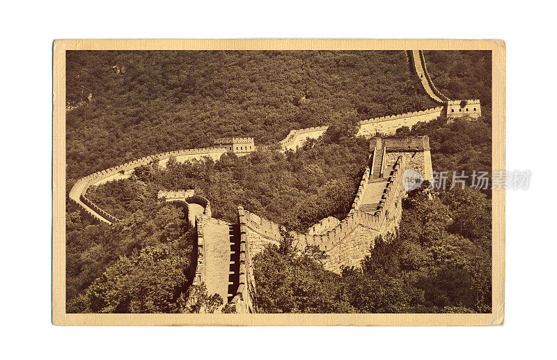 复古风格的老明信片照片中国长城在慕田峪，北京，中国
