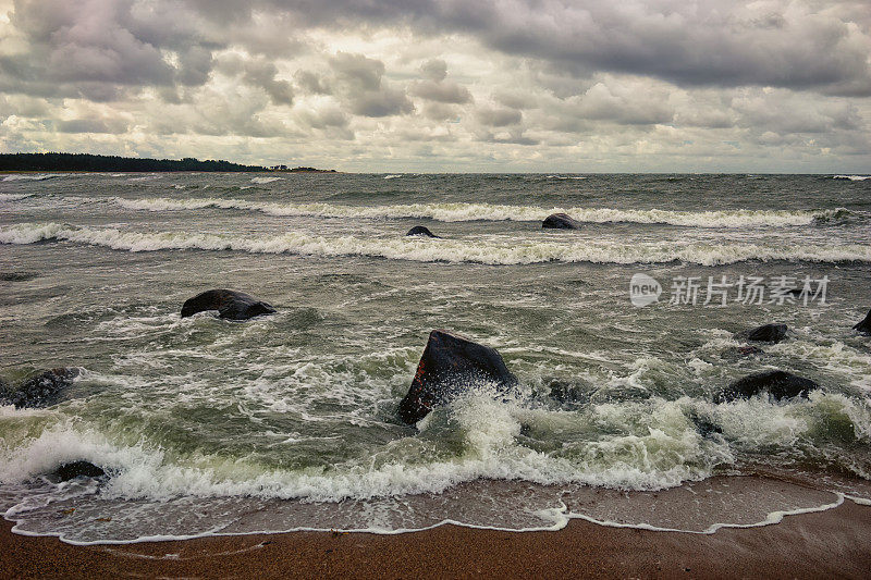 暴风雨中的波罗的海