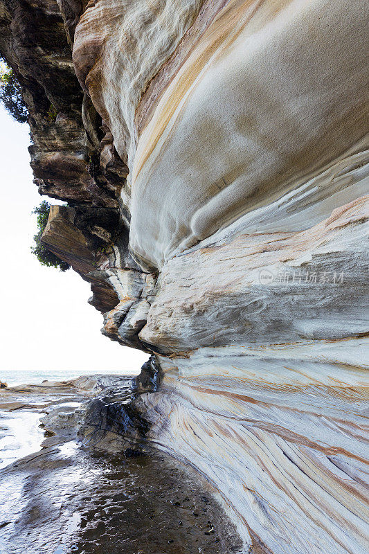 海洋悬崖，侧视图，澳大利亚，背景与复制空间