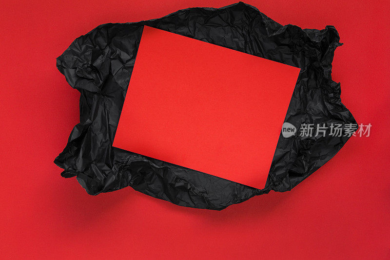 红色包装纸，黑色包装纸，红色背景