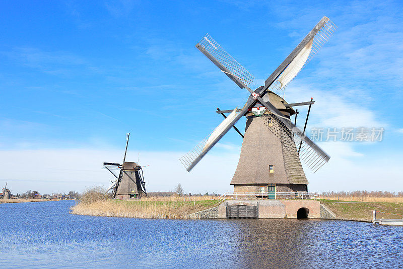 风车在Kinderdijk