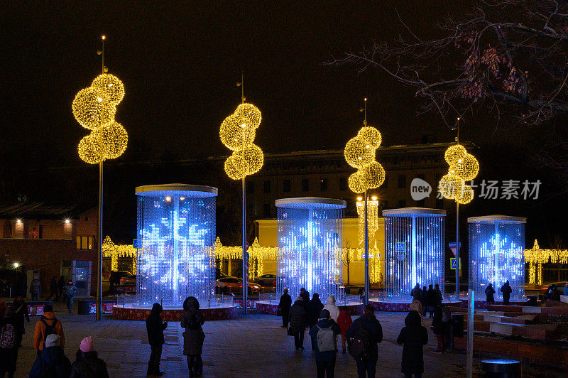 莫斯科Zaryadye音乐厅的新年和圣诞节装饰