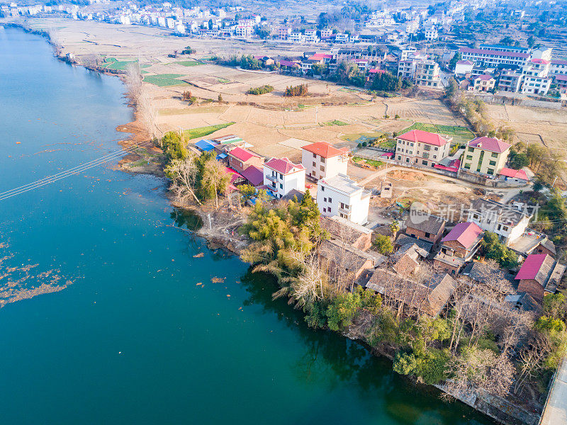 中国湖南农村河流的航空摄影