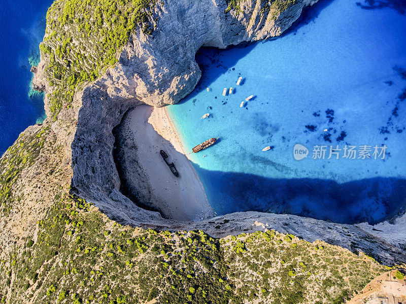 海难海滩鸟瞰图