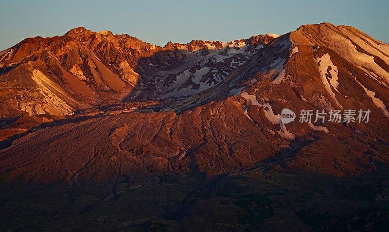 圣海伦斯火山的火与冰