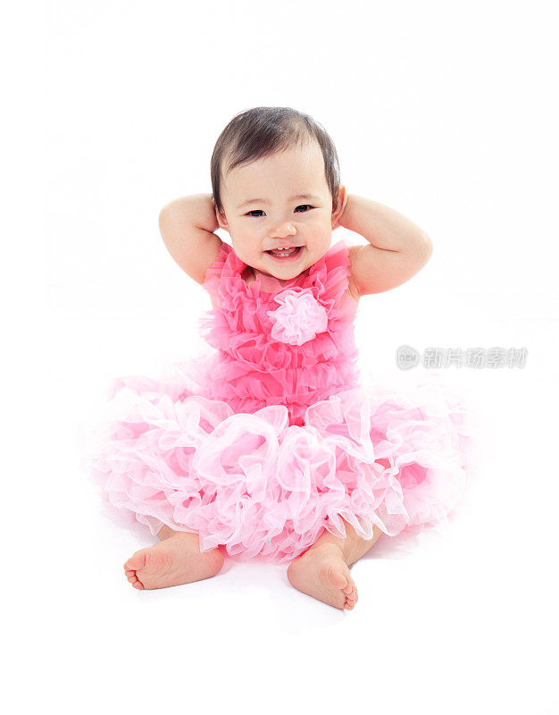 亚洲婴儿-粉色连衣裙