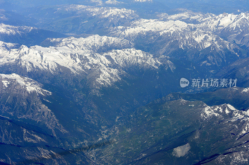 阿尔卑斯山的勃朗峰